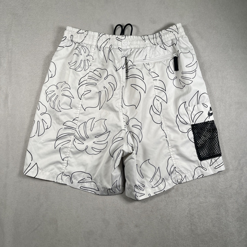 Nike Shorts SB Skateboarding Men L White Woven Floral 6" Cargo 90s CI7353 - Picture 3 of 8